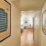 Cocorico Apartments